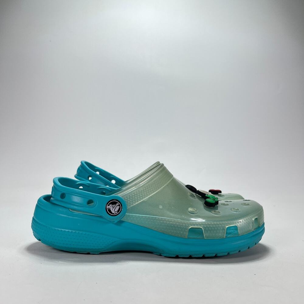 Crocs Classic Translucent Clog Digital Aqua Teal Slip On Shoes Women's Size 8